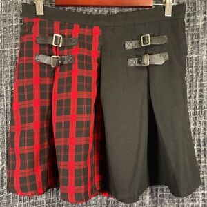 HOT TOPIC School Girl Black Red Plaid Mini Skirt with Buckles Large #769